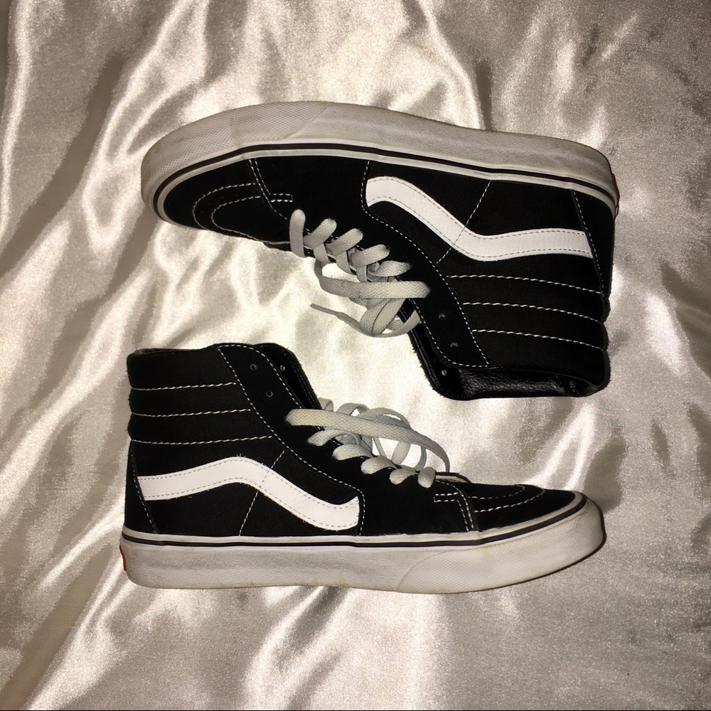 Black High tops vans